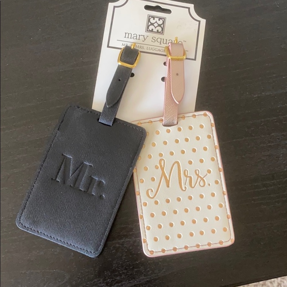 Mr. and Mrs. travel tags